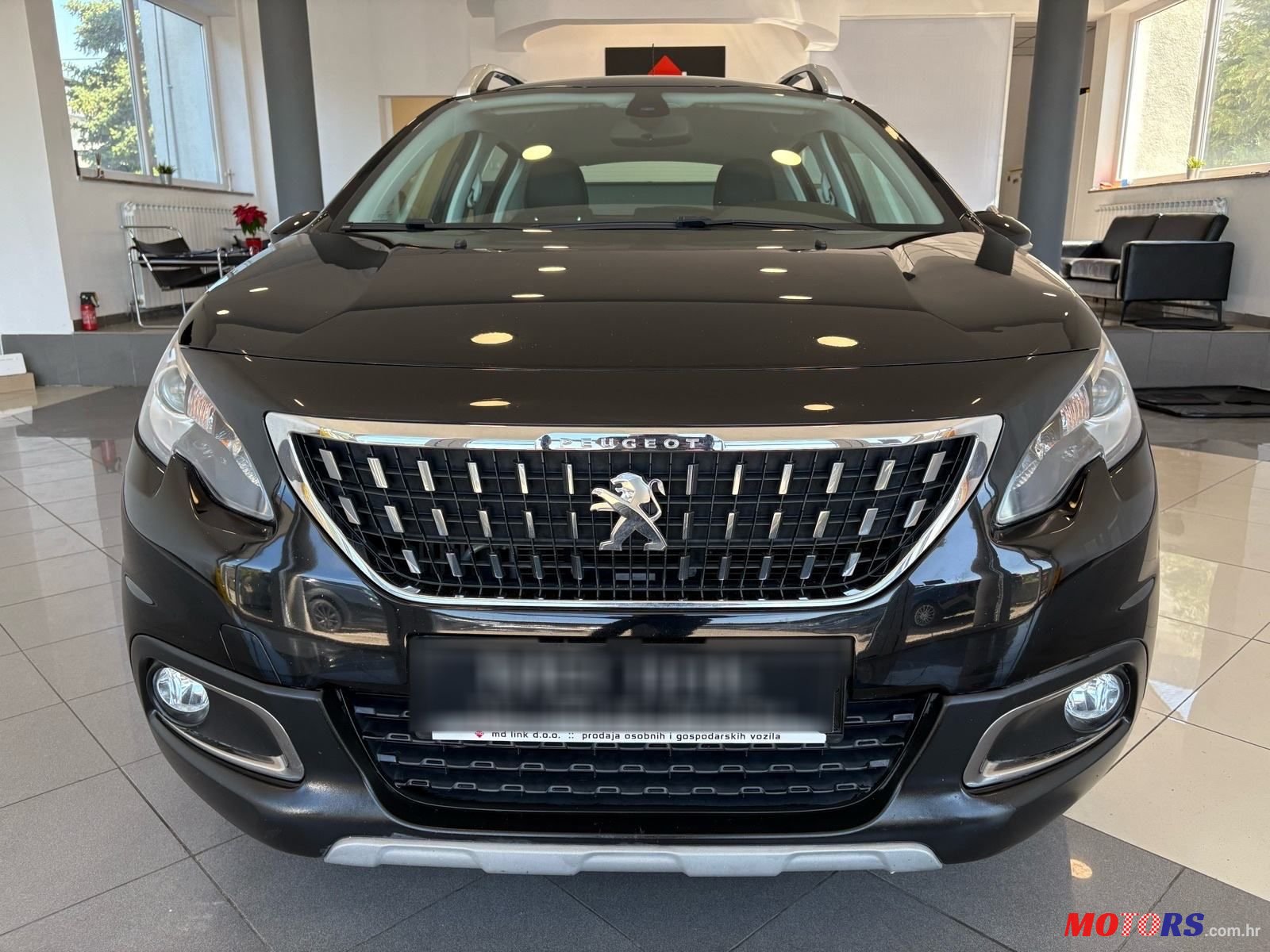 2017' Peugeot 2008 1,6 Bluehdi photo #2