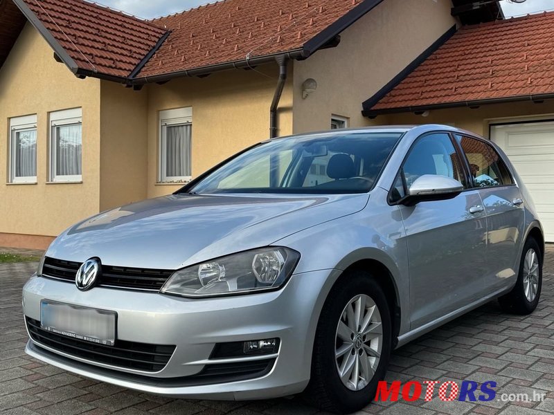 2016' Volkswagen Golf VII 1,6 Tdi Bmt photo #1