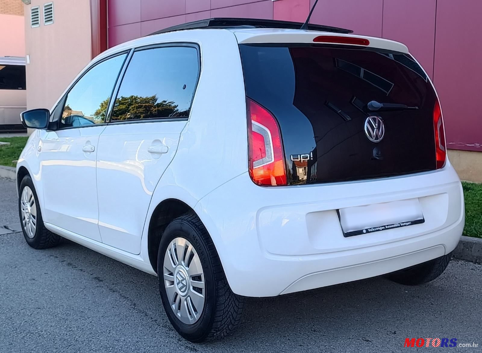 2012' Volkswagen Up! 1,0 Up! photo #3