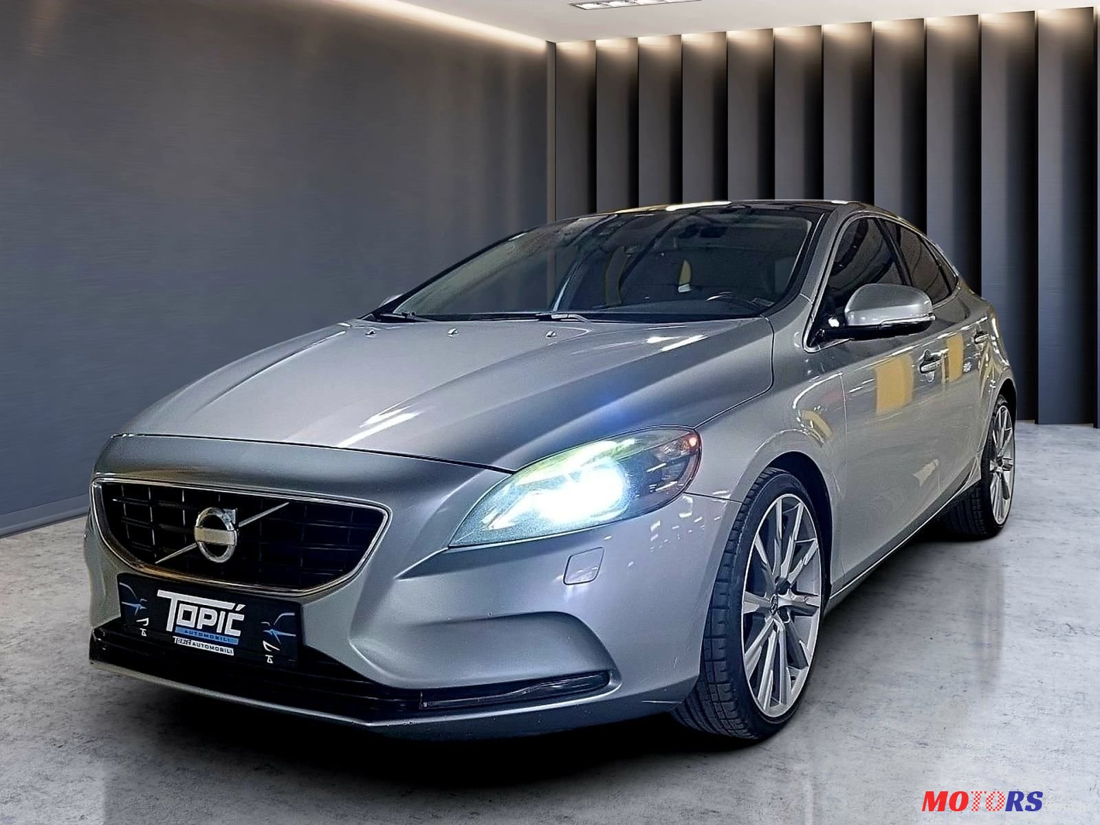 2012' Volvo V40 D3 photo #3