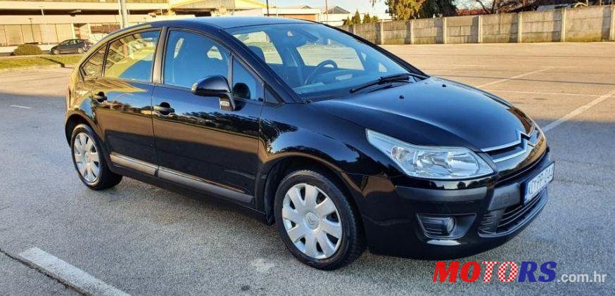 2009' Citroen C4 1,6 Hdi 16V Sx photo #1