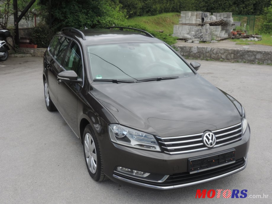 2013' Volkswagen Passat photo #1