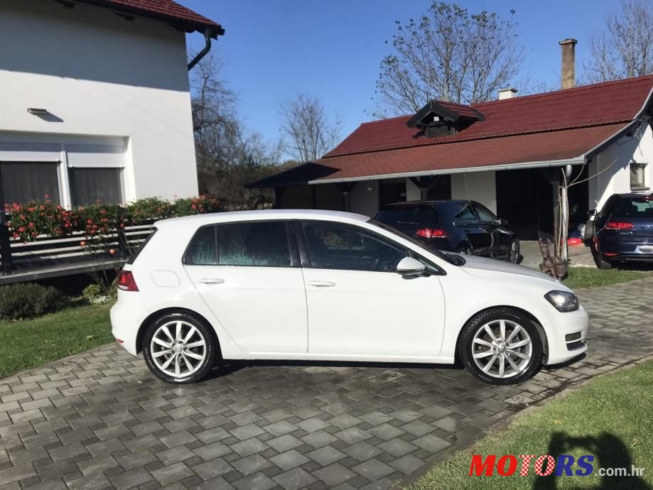 2013' Volkswagen Golf 7 2,0 Tdi Bmt photo #4
