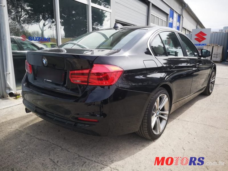 2017' BMW Serija 3 316D photo #4