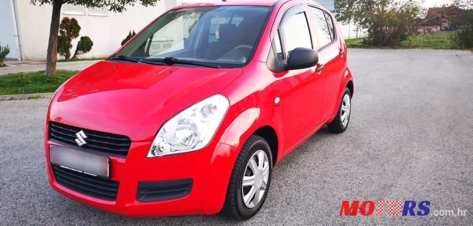 2009' Suzuki Splash 1,0 Gc photo #1