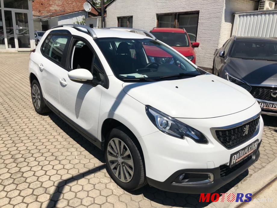 2018' Peugeot 2008 1,6 Bluehdi photo #3