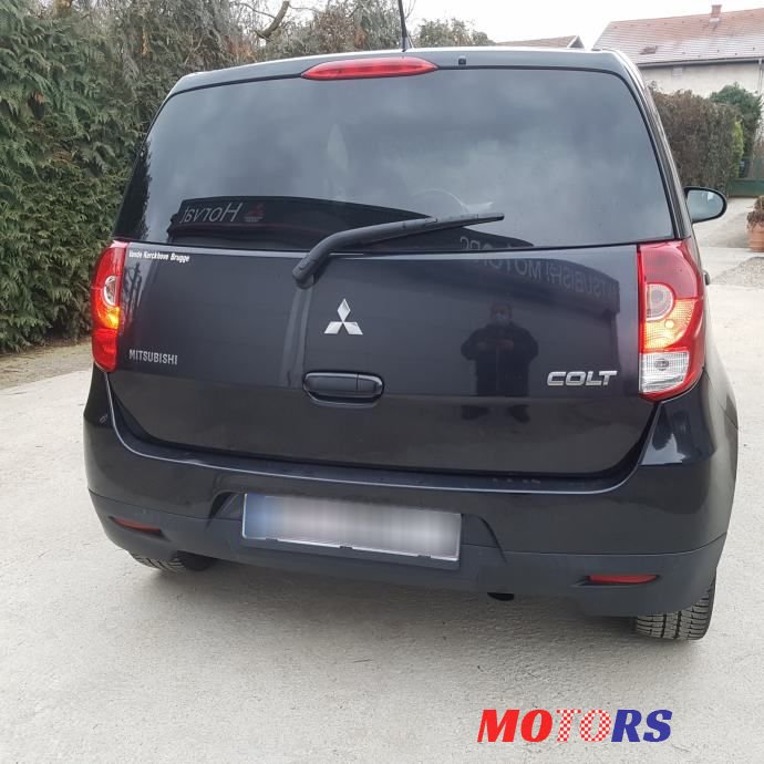2010' Mitsubishi Colt 1,3 photo #3