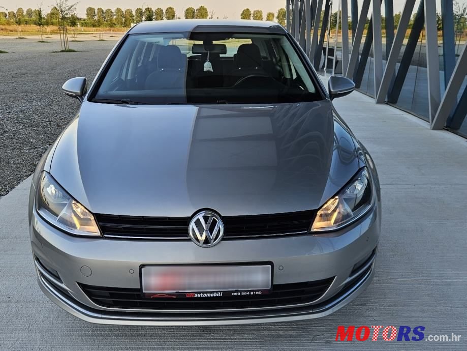 2015' Volkswagen Golf 7 1,6 Tdi photo #2