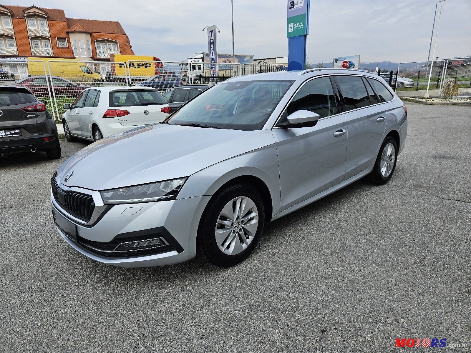 2020' Skoda Octavia Combi photo #1