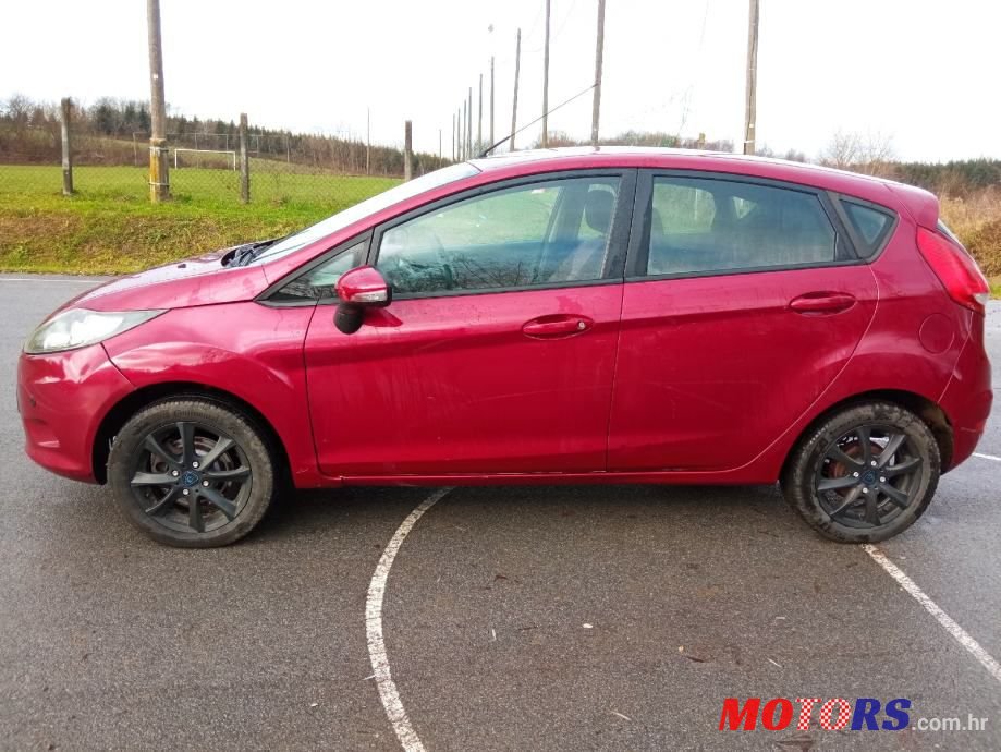 2010' Ford Fiesta 1.6 Tdci photo #5