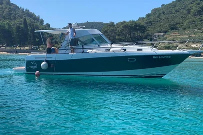 2002' Beneteau