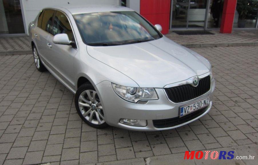 2011' Skoda Superb photo #1