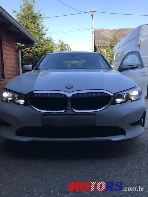 2020' BMW Serija 3 318D photo #1