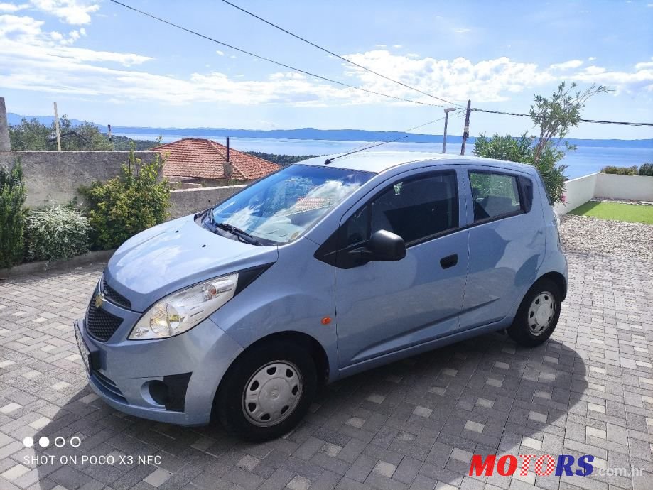 2010' Chevrolet Spark photo #3