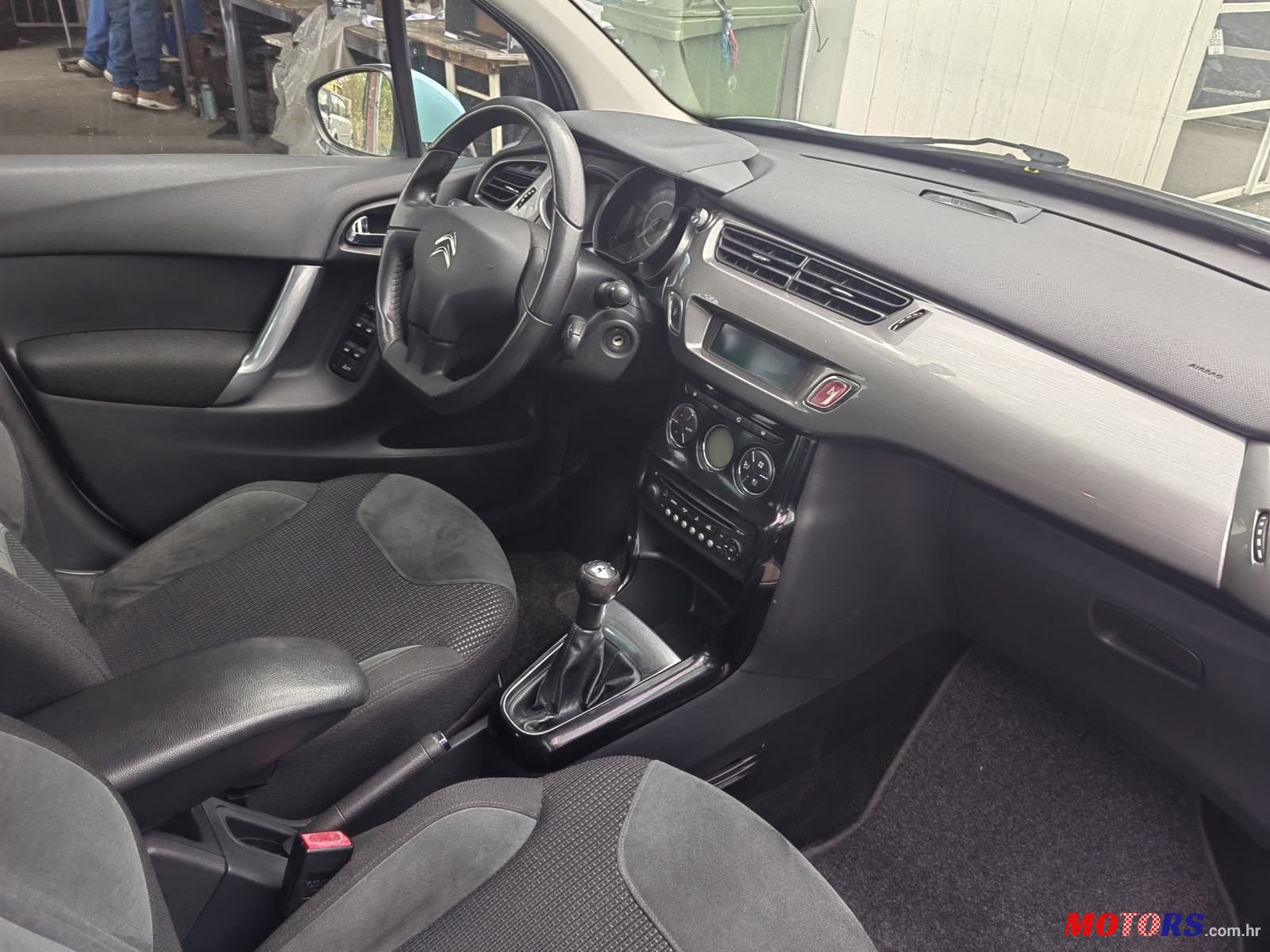 2010' Citroen C3 1,4 Vti photo #4