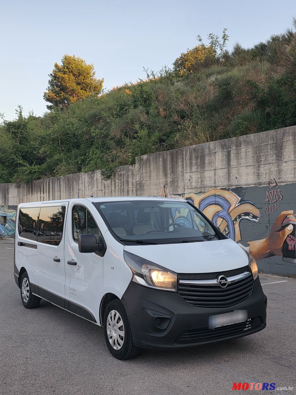 2016' Opel Vivaro L2H1 1,6 photo #2