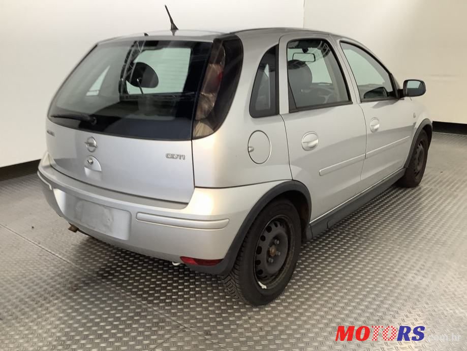 2005' Opel Corsa 1,3 Cdti photo #4