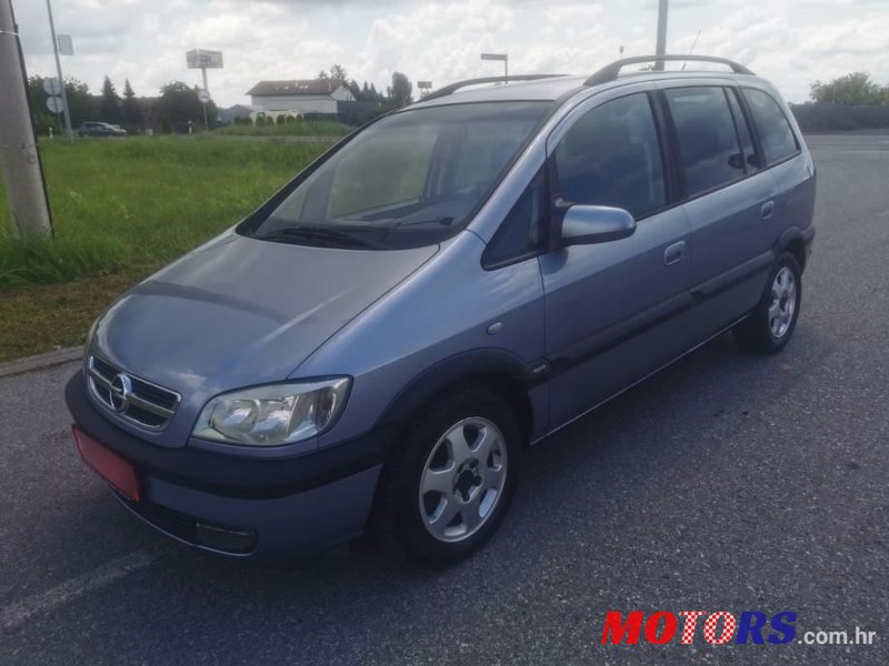 2003' Opel Zafira 2,2 Dtr photo #1