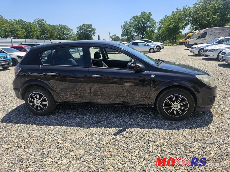 2009' Opel Astra 1,4 photo #5