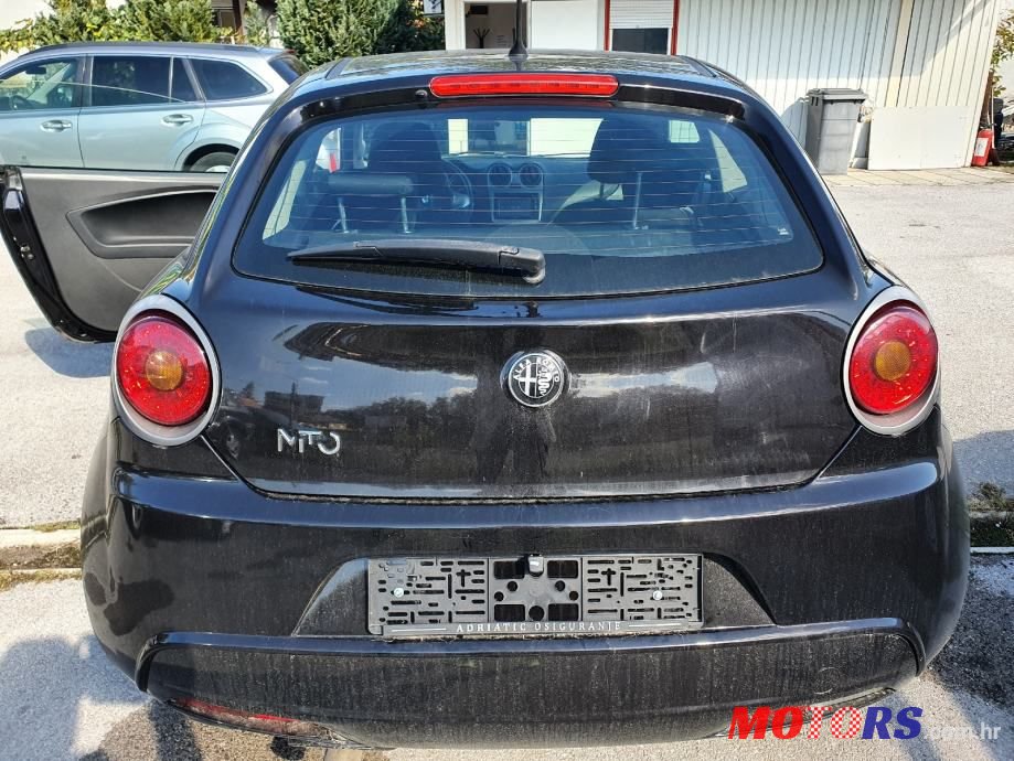 2009' Alfa Romeo MiTo 1,4 photo #2