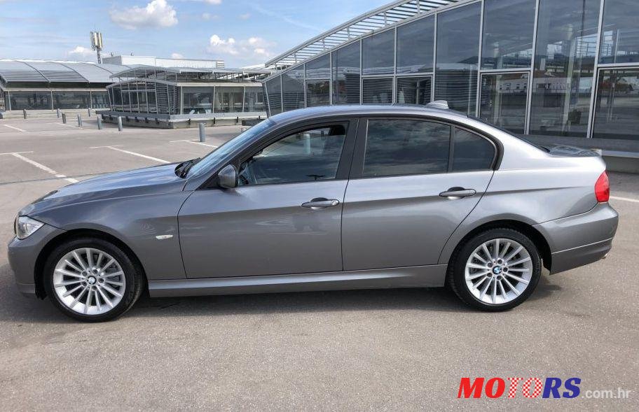 2009' BMW Serija 3 318 D Individual photo #1