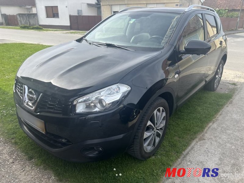 2013' Nissan Qashqai 1,6 Dci 360 photo #1