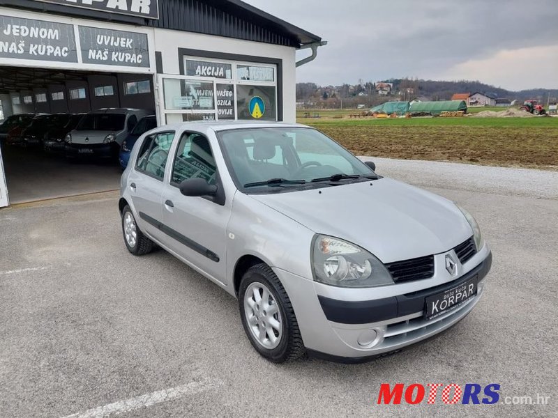 2005' Renault Clio 1,2 16V photo #3