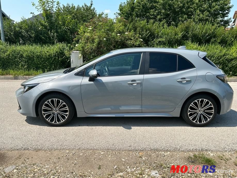 2019' Toyota Corolla 1,2 Turbo photo #3