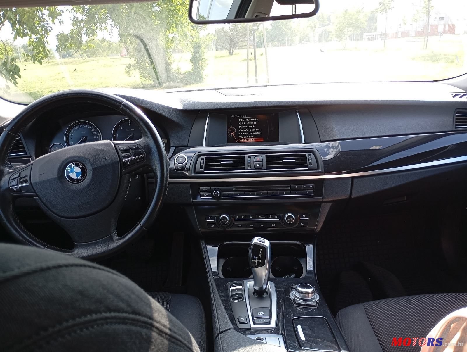 2015' BMW Serija 5 520D photo #4