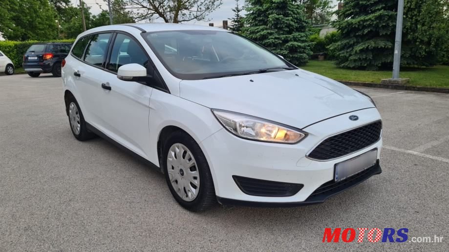 2015' Ford Focus Karavan photo #3
