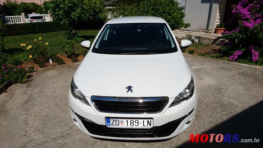 2016' Peugeot 308 Sw photo #6