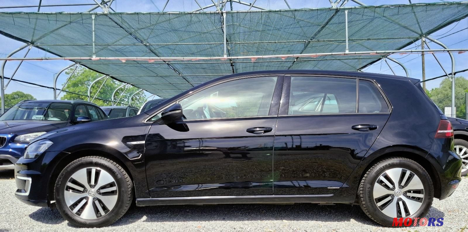 2017' Volkswagen Golf VII E-Golf photo #5