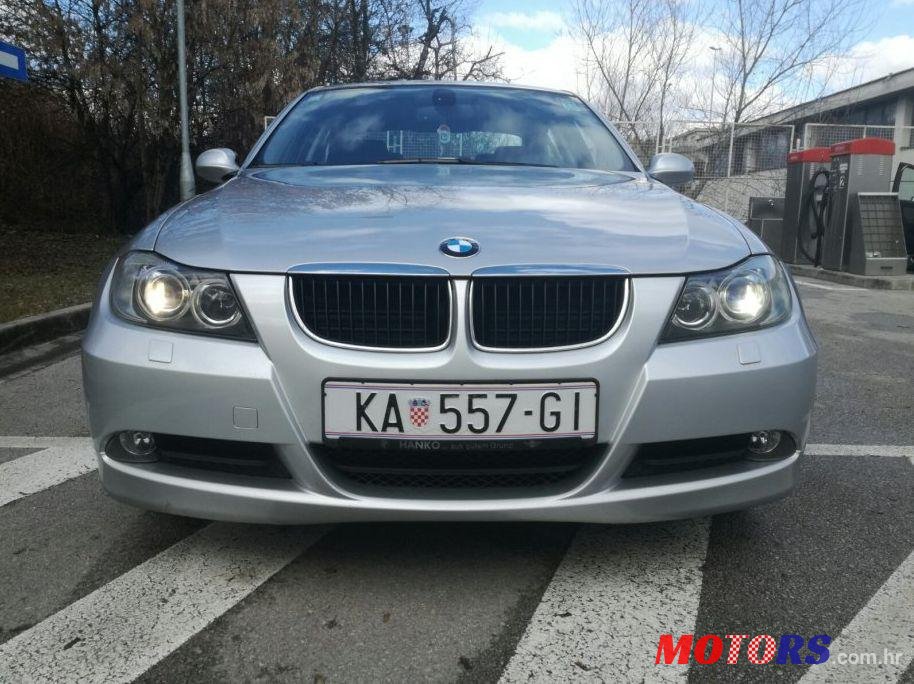 2008' BMW 3 Series 318D photo #2