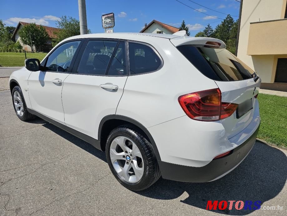 2010' BMW X1 Sdrive20D photo #3