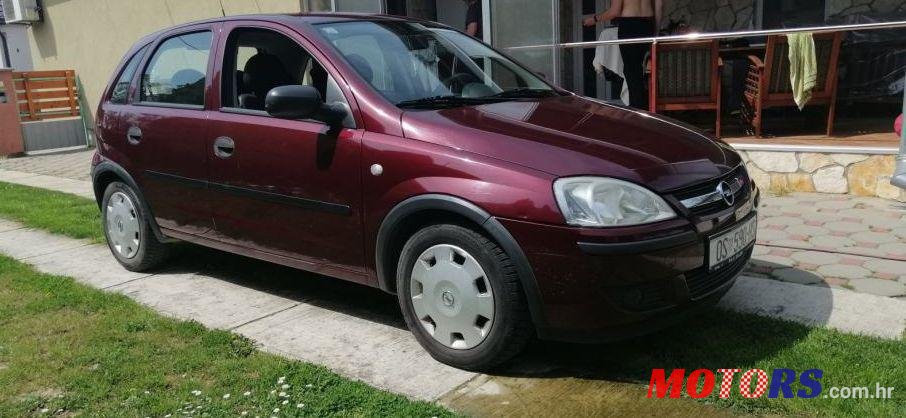 2005' Opel Corsa photo #2