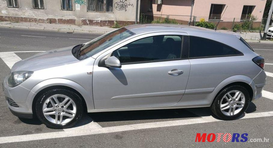 2007' Opel Astra photo #3