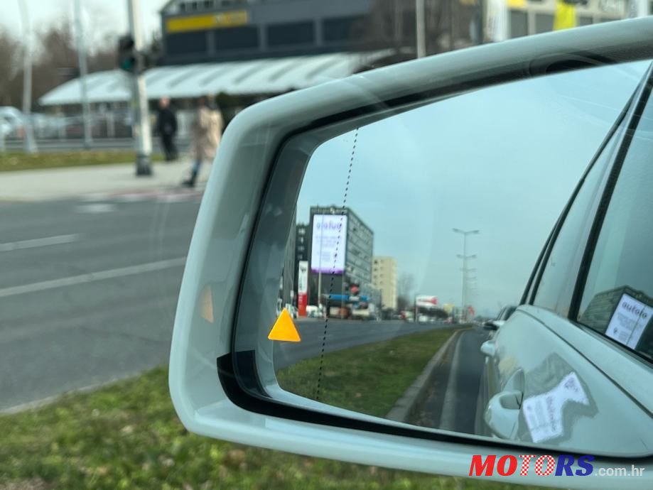 2016' Mercedes-Benz B-Klasa 180 D photo #3