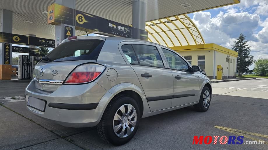 2006' Opel Astra 1,4 16V photo #5