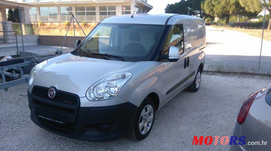 2011' Fiat Doblo 1,3 Multijet 16V photo #2