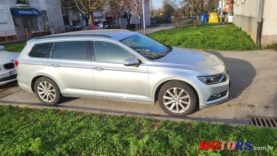 2015' Volkswagen Passat Variant photo #6