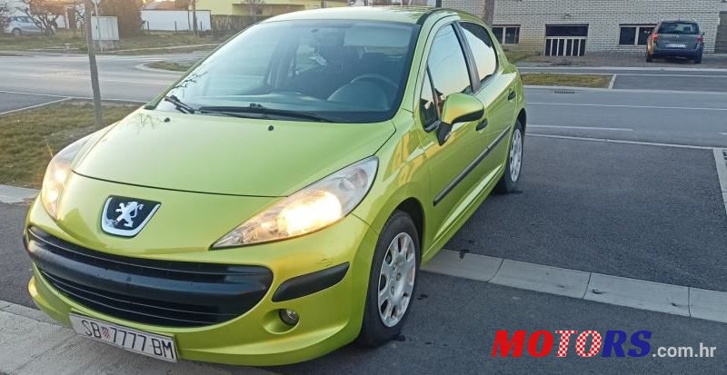 2008' Peugeot 207 1,4 photo #2