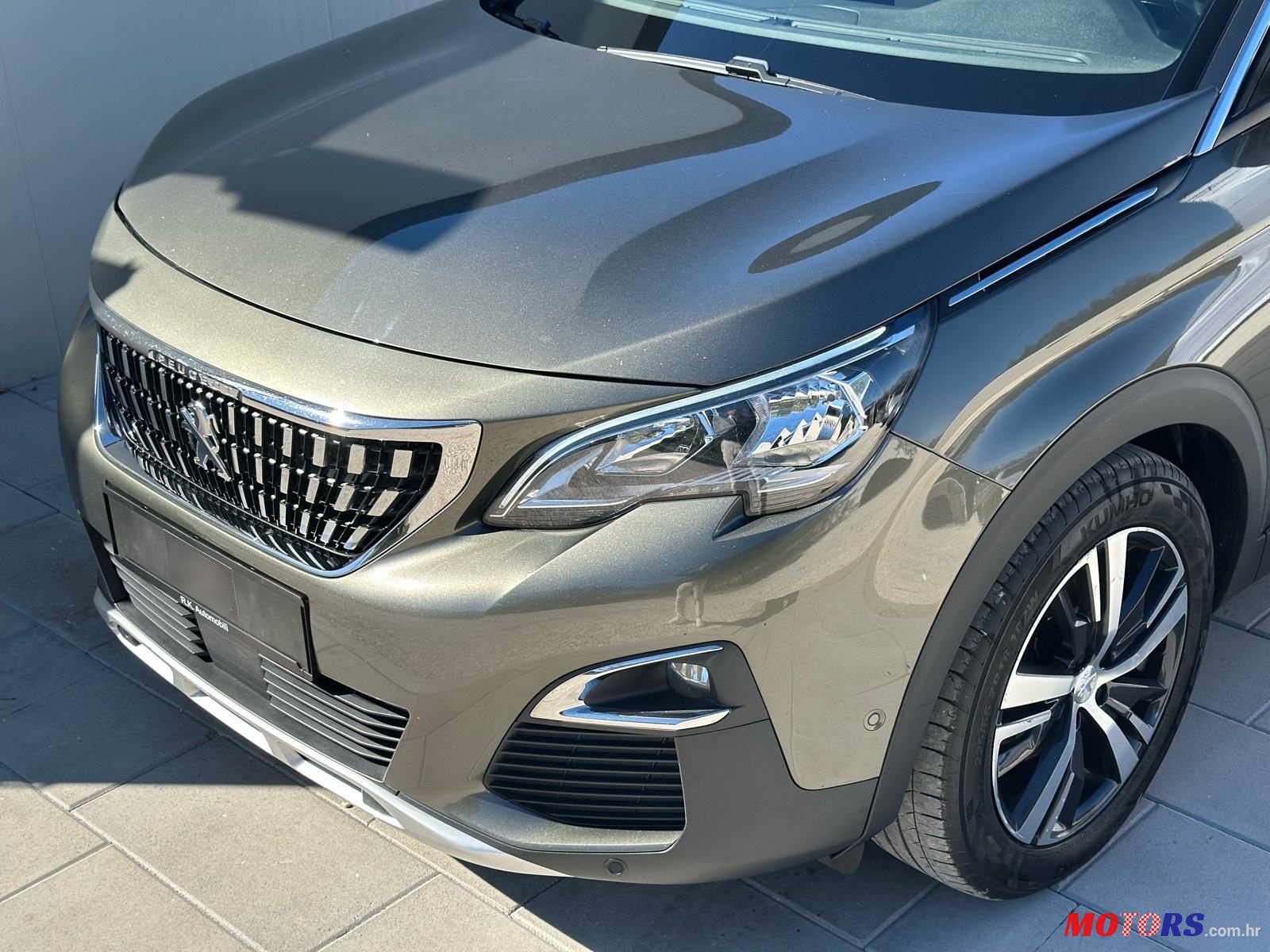 2019' Peugeot 3008 1,5 Bluehdi photo #6