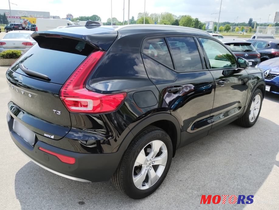 2021' Volvo XC40 T3 Momentum Aut. photo #5