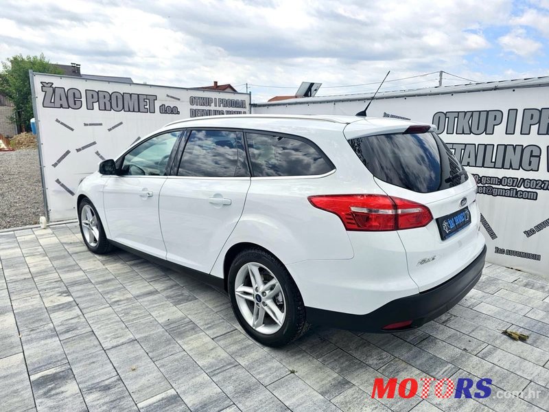 2015' Ford Focus Karavan photo #4