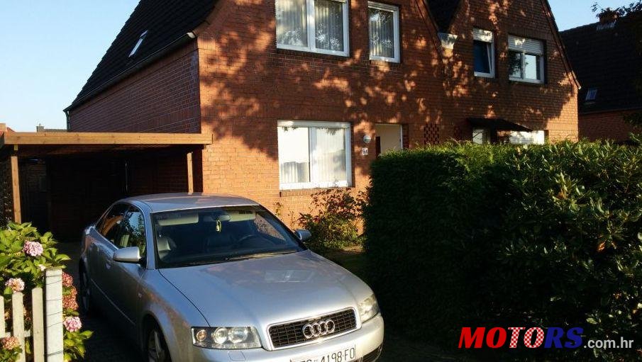 2001' Audi A4 1,8 T photo #1