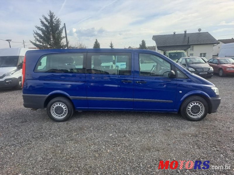 2011' Mercedes-Benz Vito 113 Cdi photo #4