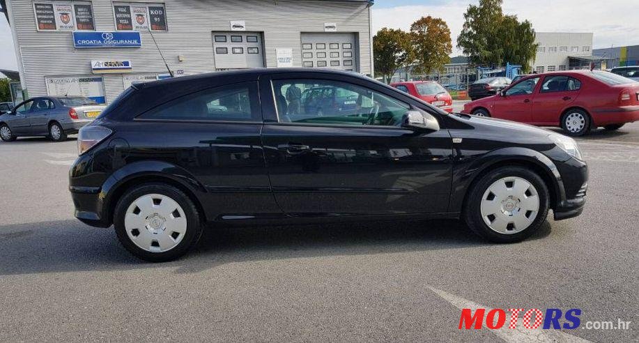 2006' Opel Astra Coupe 1.4 photo #1