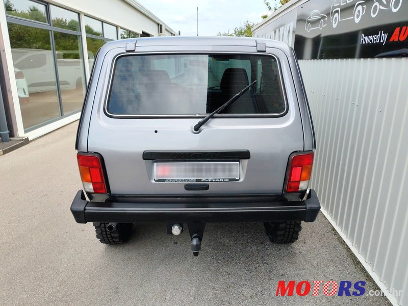 2006' Lada Niva 1700 photo #3