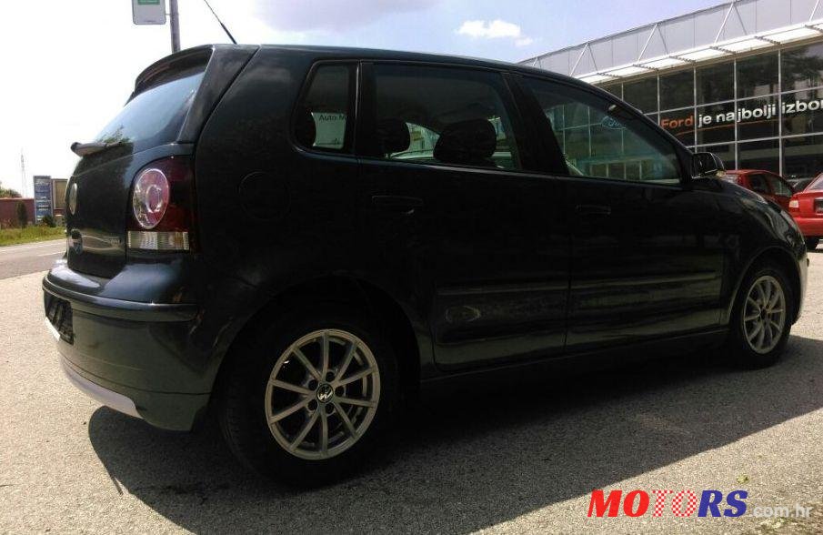 2009' Volkswagen Polo 1,4 Tdi photo #1
