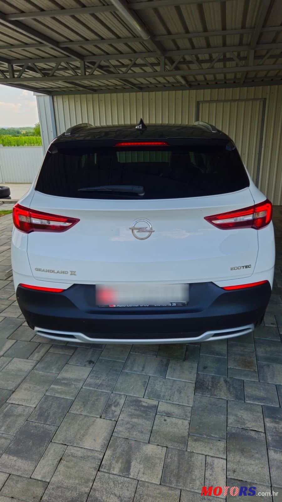 2019' Opel Grandland 1,2 Turbo photo #3